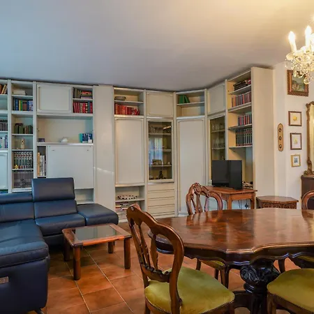 Apartment Alpine Townhouse Escape