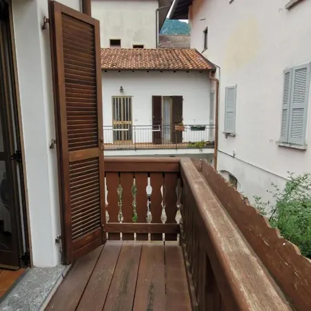 Alpine Townhouse Escape Apartment Ballabio