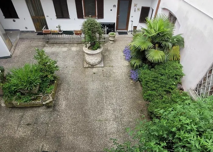 Alpine Townhouse Escape Apartament *