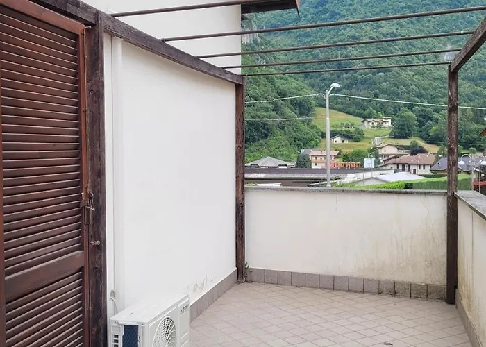 Alpine Townhouse Escape * Ballabio