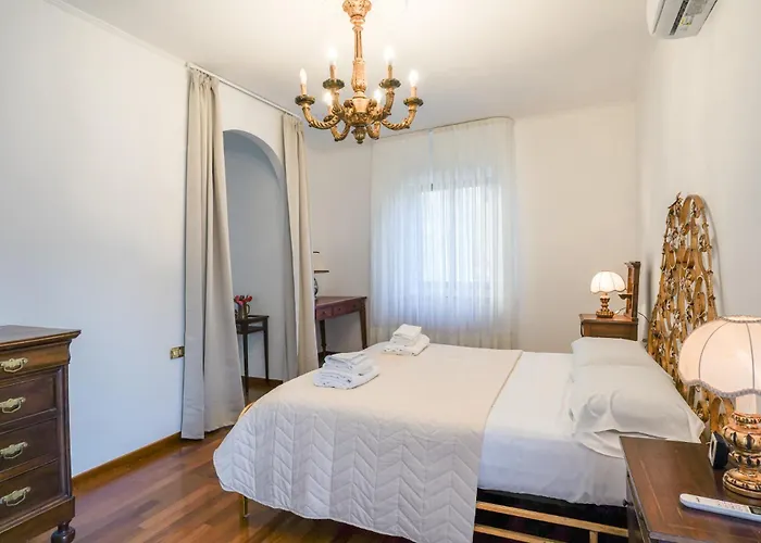 Alpine Townhouse Escape Daire