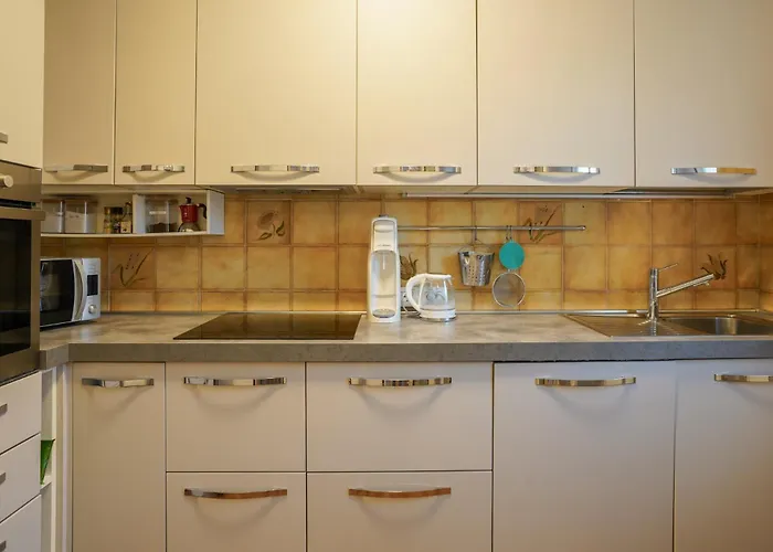 Alpine Townhouse Escape Daire